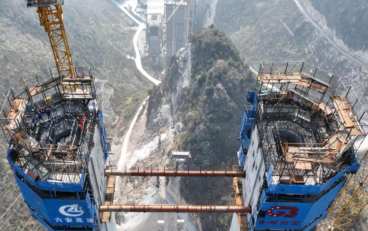 基建狂魔在建世界第一高橋帶電梯