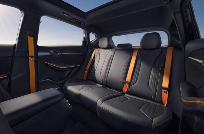 吉利繽越L Battle版:以“鋼炮”之名掀價(jià)值風(fēng)暴