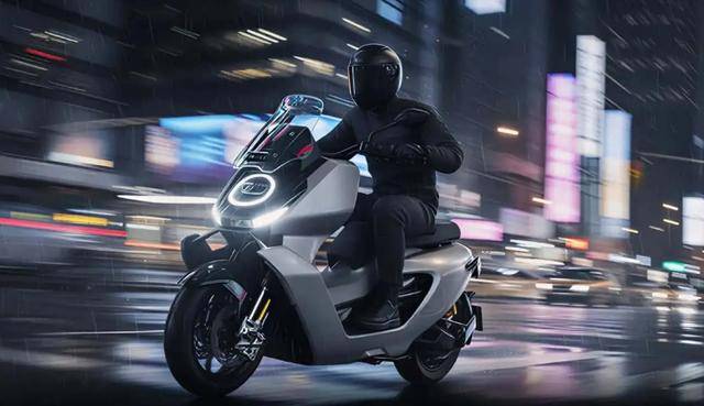 小牛Concept 06亮相米蘭,電動大型踏板車的性能新邊界?