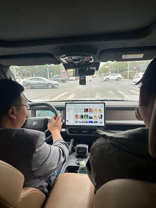 雪佛蘭科魯茲:運動外觀與操控性能并存,市場表現如何?