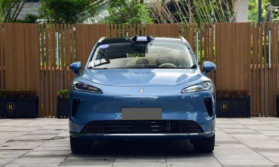 15.98萬開走華為智駕!這輛SUV上市43天賣爆10000臺,家庭車主:比宋PLUS更值